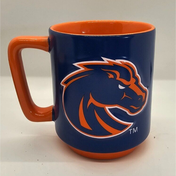 Boise‎ State Broncos Coffee Cup Mug 3D Blue Orange - Picture 1 of 4